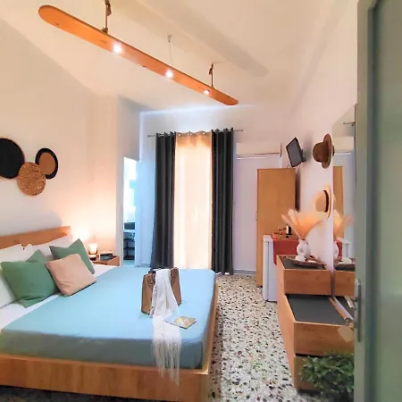 Apartment Folia Naxos 4 *